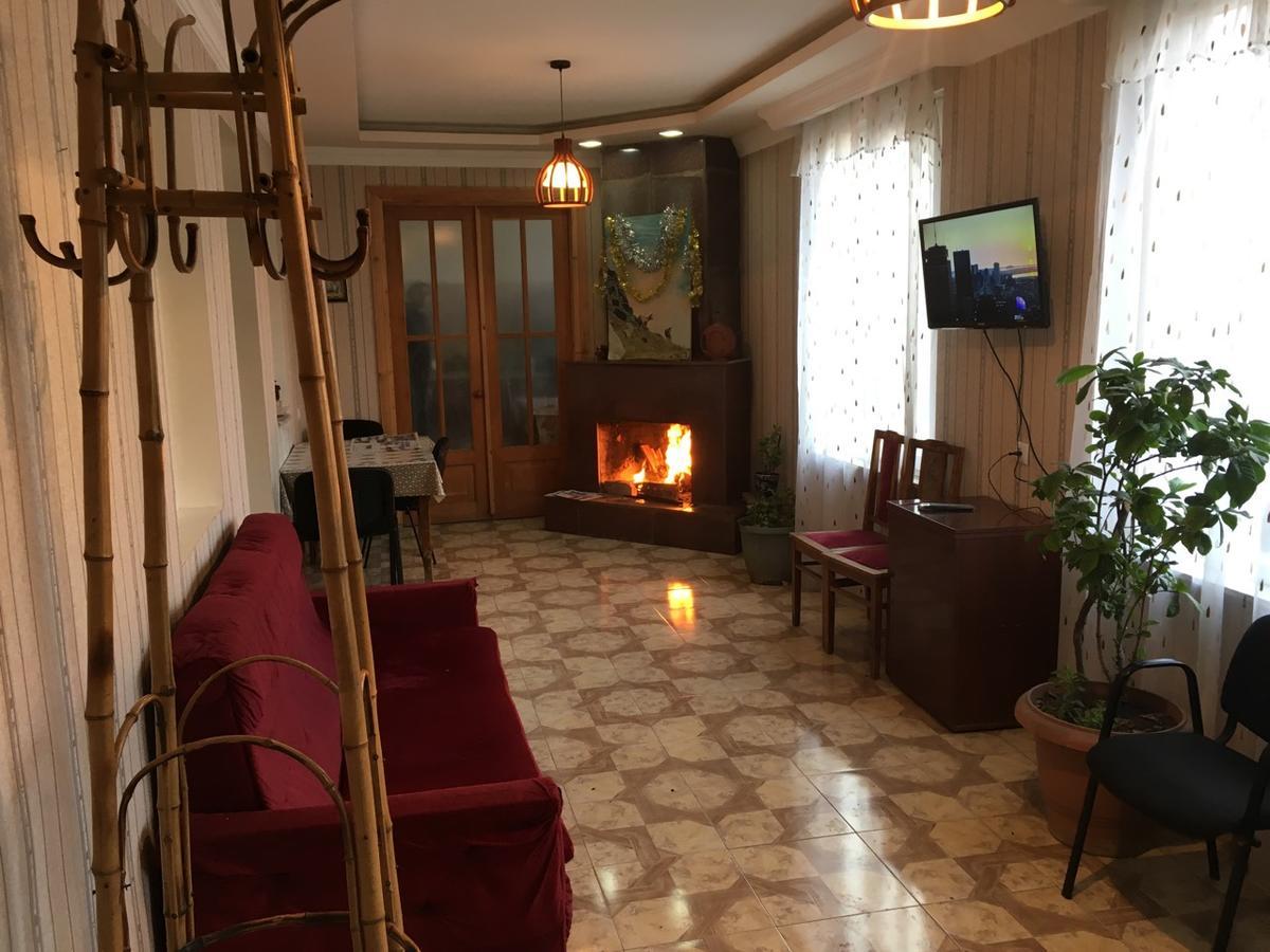 Guest House Shvelidze Borjomi Εξωτερικό φωτογραφία